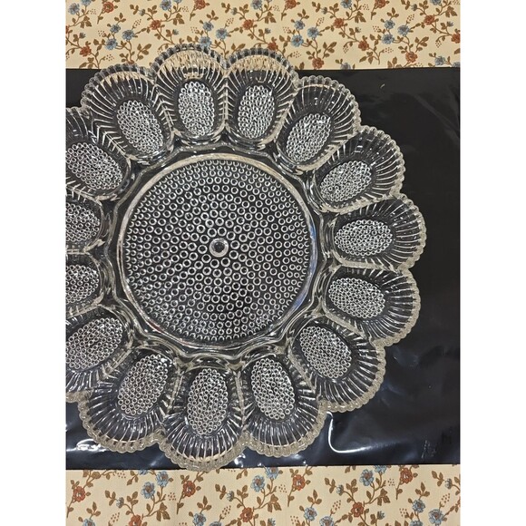 Vintage Indiana Glass Hobnail Deviled Egg Oyster Platter Clear Glass 15 Eggs 11” - Picture 3 of 4